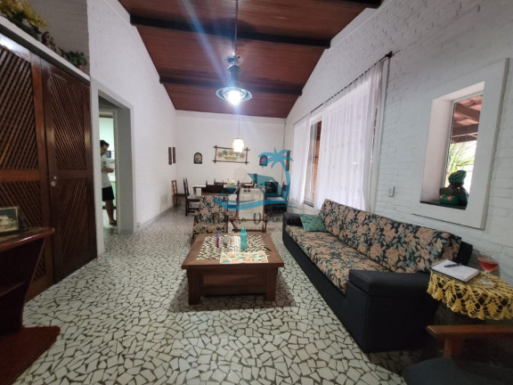 Imagem Casa com 5 Quartos à Venda, 200 m² em Itaguá - Ubatuba