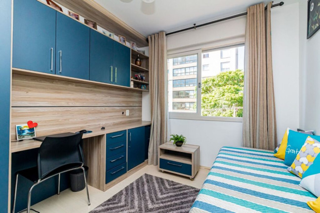 Imagem Apartamento com 2 Quartos à Venda, 90 m² em Petrópolis - Porto Alegre