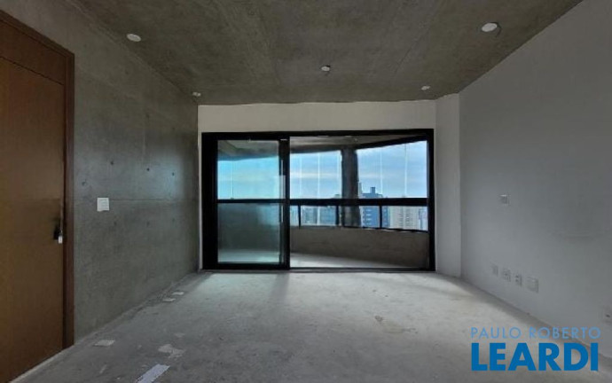 Apartamento com 2 Quartos à Venda, 69 m² em Jardim - Santo André
