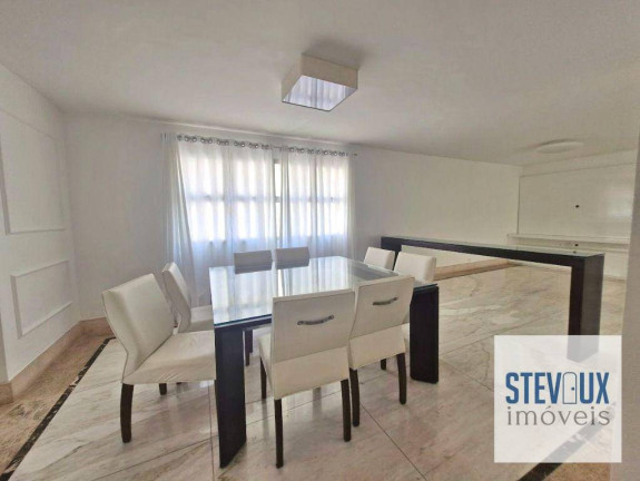 Apartamento com 2 Quartos à Venda, 200 m² em Moema - São Paulo