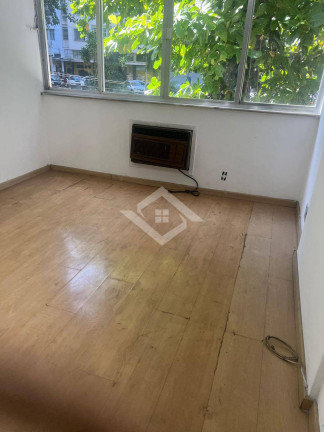 Imagem Apartamento com 1 Quarto à Venda, 55 m² em Copacabana - Rio De Janeiro