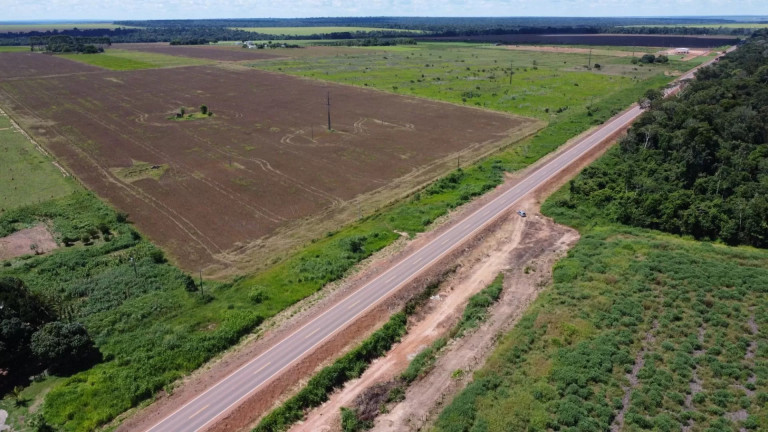 Imagem Fazenda à Venda, 72.600 m² em Zona Rural - Sinop Imagem Fazenda à Venda, 72.600 m² em Zona Rural - Sinop