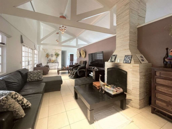 Imagem Casa com 4 Quartos à Venda, 600 m² em Parque Dom Henrique - Cotia Imagem Casa com 4 Quartos à Venda, 600 m² em Parque Dom Henrique - Cotia