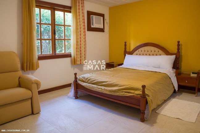Imagem Casa com 4 Quartos à Venda, 300 m² em Geribá - Armação Dos Búzios Imagem Casa com 4 Quartos à Venda, 300 m² em Geribá - Armação Dos Búzios