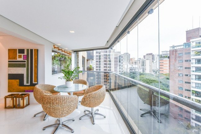 Imagem Apartamento com 3 Quartos à Venda, 244 m² em Vila Nova Conceição - São Paulo
