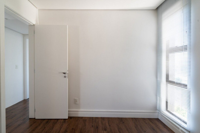 Imagem Imóvel com 3 Quartos à Venda, 99 m² em Chácara Das Pedras - Porto Alegre Imagem Imóvel com 3 Quartos à Venda, 99 m² em Chácara Das Pedras - Porto Alegre