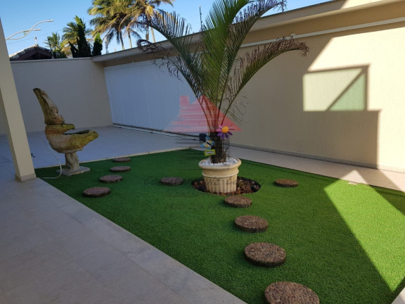 Imagem Casa com 5 Quartos à Venda, 638 m² em Jardim Marcia - Peruíbe Imagem Casa com 5 Quartos à Venda, 638 m² em Jardim Marcia - Peruíbe
