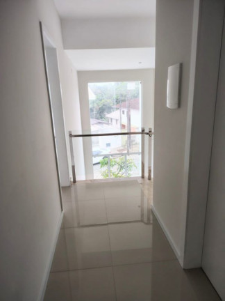 Imagem Sobrado com 3 Quartos à Venda, 154 m² em Escola Agrícola - Blumenau Imagem Sobrado com 3 Quartos à Venda, 154 m² em Escola Agrícola - Blumenau