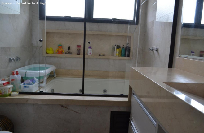 Imagem Casa de Condomínio com 3 Quartos à Venda, 250 m² em Alphaville - Santana De Parnaíba Imagem Casa de Condomínio com 3 Quartos à Venda, 250 m² em Alphaville - Santana De Parnaíba