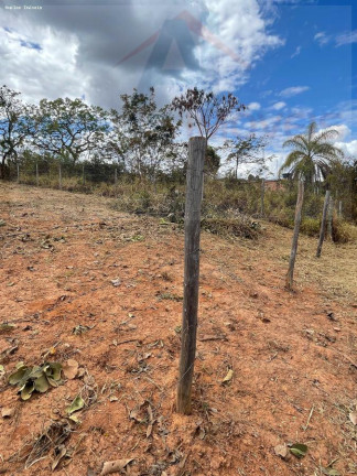 Imagem Terreno à Venda, 360 m² em Vivenda Do Vale. - Mateus Leme