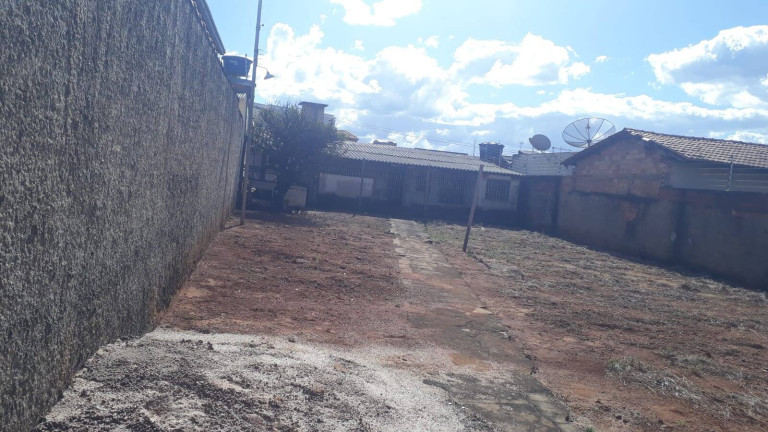 Terreno à Venda, 441 m² em Vila Miguel Jorge - Anápolis