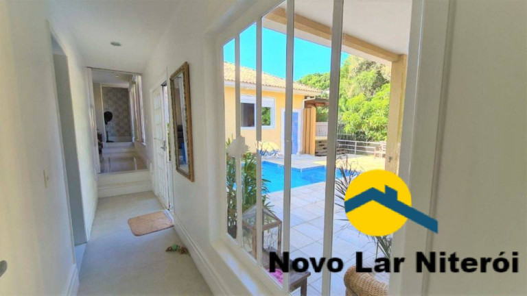 Imagem Casa com 3 Quartos à Venda, 298 m² em Sapê - Niterói