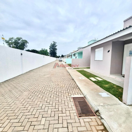 Imagem Casa com 2 Quartos à Venda, 53 m² em Diácono João Luiz Pozzobon - Santa Maria Imagem Casa com 2 Quartos à Venda, 53 m² em Diácono João Luiz Pozzobon - Santa Maria