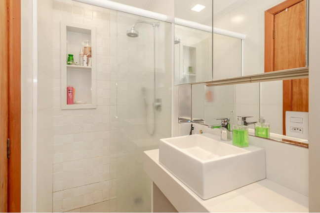Imagem Cobertura com 3 Quartos à Venda, 180 m² em Santa Cecília - Porto Alegre Imagem Cobertura com 3 Quartos à Venda, 180 m² em Santa Cecília - Porto Alegre