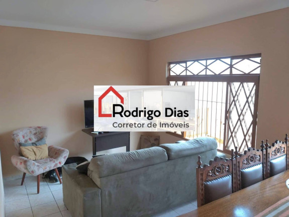 Imagem Casa com 2 Quartos à Venda, 177 m² em Jundiaí Imagem Casa com 2 Quartos à Venda, 177 m² em Jundiaí