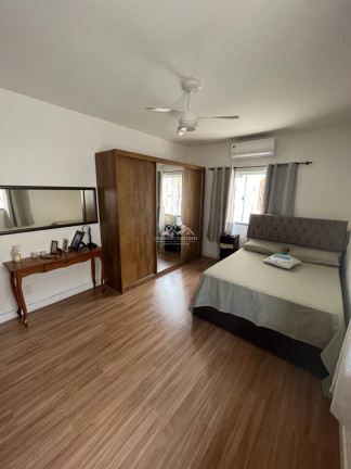 Imagem Casa com 3 Quartos à Venda, 275 m² em Parque Residencial Laranjeiras - Serra Imagem Casa com 3 Quartos à Venda, 275 m² em Parque Residencial Laranjeiras - Serra