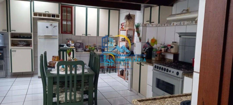 Imagem Sobrado com 2 Quartos à Venda, 159 m² em Indaiá - Caraguatatuba Imagem Sobrado com 2 Quartos à Venda, 159 m² em Indaiá - Caraguatatuba