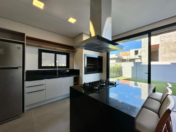 Imagem Sobrado com 4 Quartos à Venda, 212 m² em Centro - Xangri-la