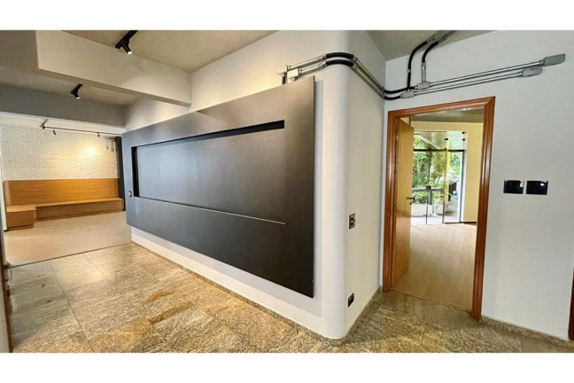 Imagem Casa com 5 Quartos à Venda, 810 m² em Vila Madalena - São Paulo Imagem Casa com 5 Quartos à Venda, 810 m² em Vila Madalena - São Paulo