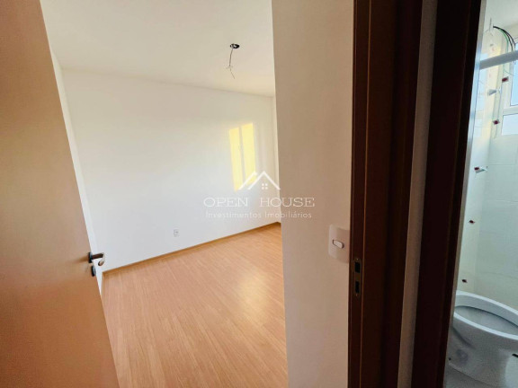 Imagem Apartamento com 2 Quartos à Venda, 40 m² em Jardim Palos Verdes - Botucatu