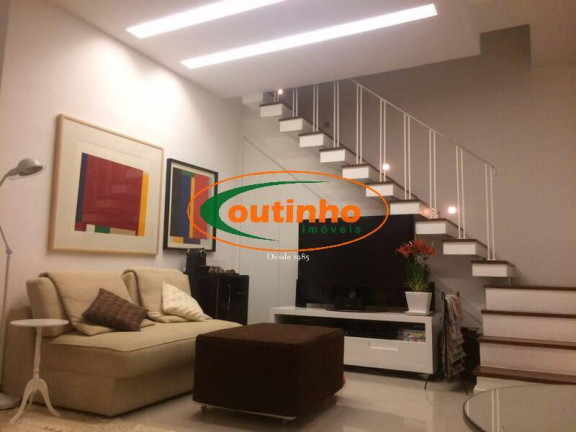 Imagem Casa com 5 Quartos à Venda, 236 m² em Tijuca - Rio De Janeiro Imagem Casa com 5 Quartos à Venda, 236 m² em Tijuca - Rio De Janeiro