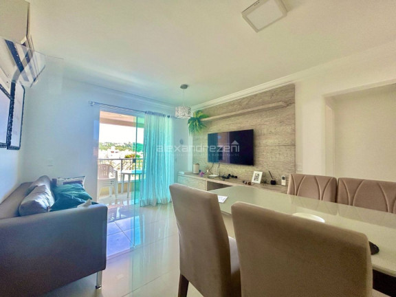 Apartamento com 2 Quartos à Venda, 76 m² em Bombas - Bombinhas