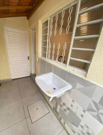 Imagem Casa com 2 Quartos à Venda, 160 m² em Parque Santo Antônio - Jacareí Imagem Casa com 2 Quartos à Venda, 160 m² em Parque Santo Antônio - Jacareí
