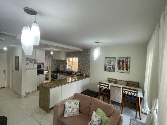 Imagem Casa com 3 Quartos à Venda, 90 m² em Chácara Quiriri - Carapicuíba