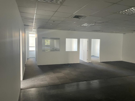 Imagem Sala Comercial para Alugar, 1.100 m² em Alphaville Industrial - Barueri Imagem Sala Comercial para Alugar, 1.100 m² em Alphaville Industrial - Barueri