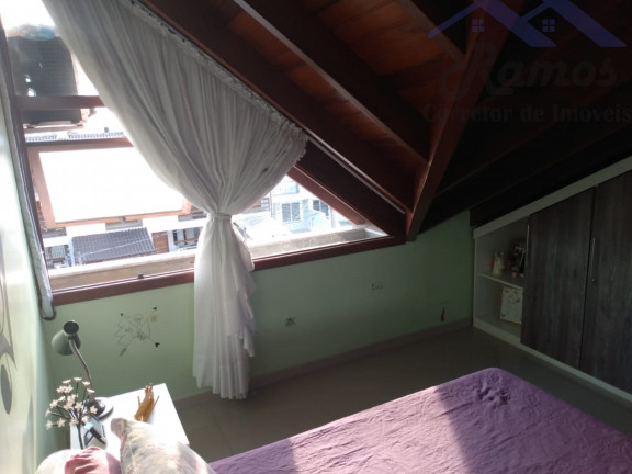 Imagem Imóvel com 3 Quartos à Venda, 136 m² em Guarujá - Porto Alegre