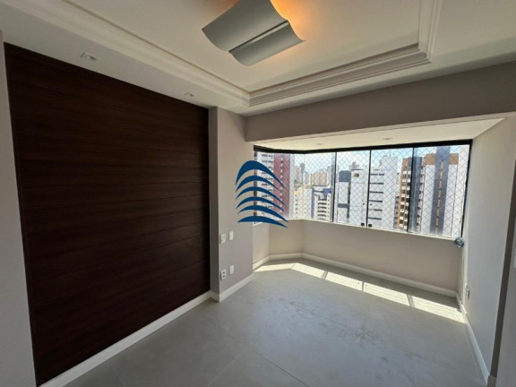 Imagem Imóvel com 3 Quartos à Venda, 197 m² em Caminho Das árvores - Salvador