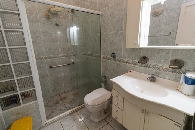 Imagem Casa com 2 Quartos à Venda, 143 m² em Cerqueira César - São Paulo