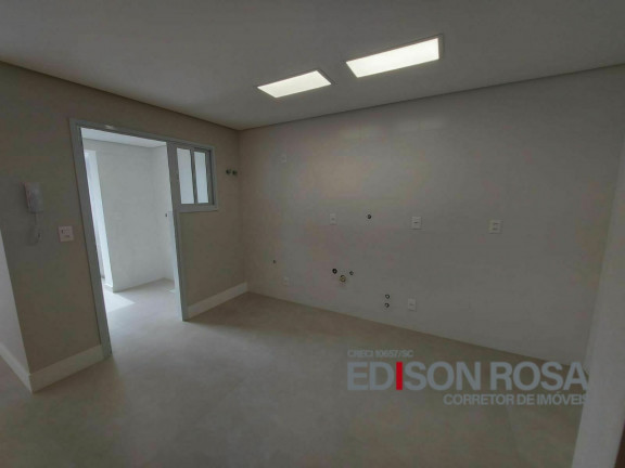 Imagem Apartamento com 3 Quartos à Venda, 124 m² em Barreiros - São José