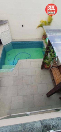 Imagem Sobrado com 4 Quartos à Venda, 159 m² em Embaré - Santos