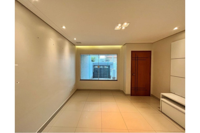 Imagem Casa com 3 Quartos à Venda, em Vila Das Mercês - São Paulo Imagem Casa com 3 Quartos à Venda, em Vila Das Mercês - São Paulo