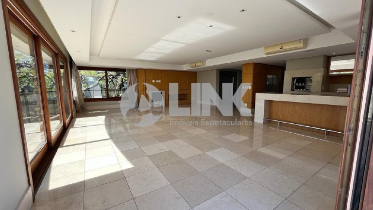 Imagem Apartamento com 3 Quartos à Venda, 325 m² em Moinhos De Vento - Porto Alegre