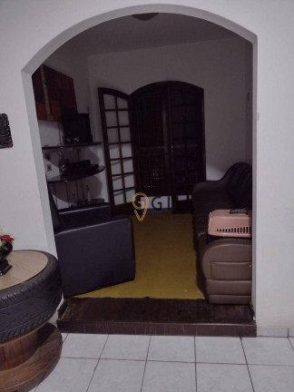 Imagem Sobrado com 4 Quartos à Venda, 190 m² em Parque Santo Antônio - Jacareí