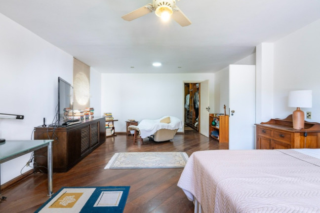 Imagem Casa com 4 Quartos à Venda, 417 m² em Jardim Guedala - São Paulo