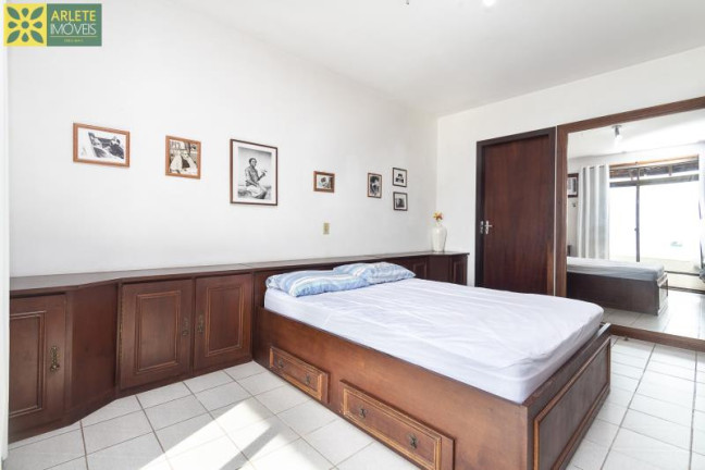 Imagem Casa com 4 Quartos para Alugar ou Temporada, 150 m² em Centro - Porto Belo Imagem Casa com 4 Quartos para Alugar ou Temporada, 150 m² em Centro - Porto Belo
