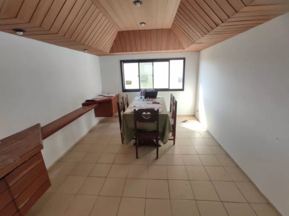 Imagem Imóvel com 5 Quartos à Venda, 539 m² em Centro - Guarapari Imagem Imóvel com 5 Quartos à Venda, 539 m² em Centro - Guarapari