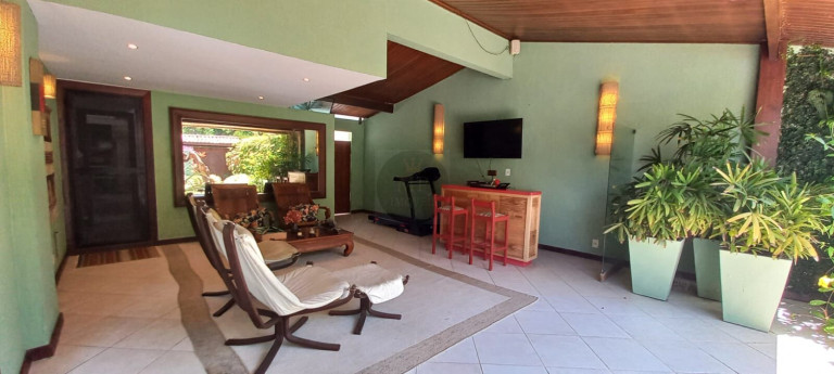 Imagem Casa com 4 Quartos à Venda, 420 m² em Barra Da Tijuca - Rio De Janeiro Imagem Casa com 4 Quartos à Venda, 420 m² em Barra Da Tijuca - Rio De Janeiro
