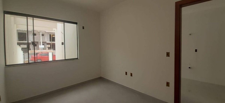 Imagem Casa com 2 Quartos à Venda, 65 m² em Potecas - São José
