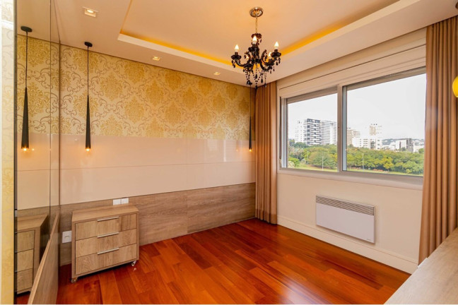 Imagem Apartamento com 3 Quartos à Venda, 146 m² em Jardim Europa - Porto Alegre