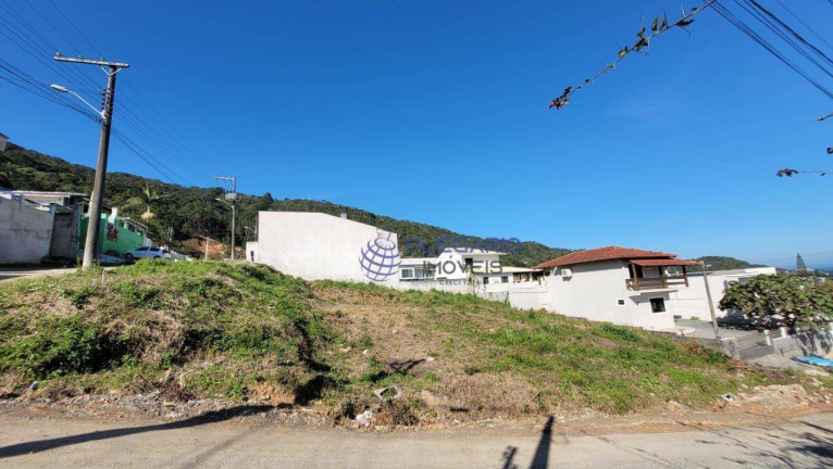 Imagem Terreno à Venda, 766 m² em Gravatá - Penha Imagem Terreno à Venda, 766 m² em Gravatá - Penha