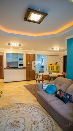 Imagem Apartamento com 3 Quartos à Venda, 143 m² em Centro - Florianópolis Imagem Apartamento com 3 Quartos à Venda, 143 m² em Centro - Florianópolis