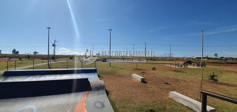 Imagem Terreno à Venda, 250 m² em Shopping Park - Uberlândia Imagem Terreno à Venda, 250 m² em Shopping Park - Uberlândia
