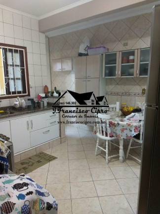 Imagem Sobrado com 3 Quartos à Venda, 196 m² em Cohab - Guaratinguetá Imagem Sobrado com 3 Quartos à Venda, 196 m² em Cohab - Guaratinguetá