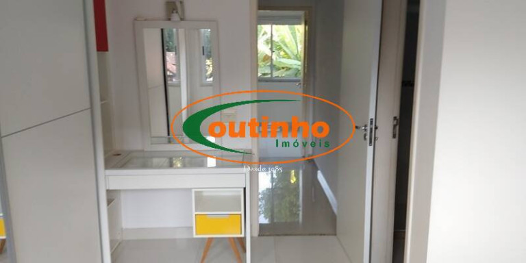 Imagem Casa com 3 Quartos à Venda, 146 m² em Tijuca - Rio De Janeiro Imagem Casa com 3 Quartos à Venda, 146 m² em Tijuca - Rio De Janeiro