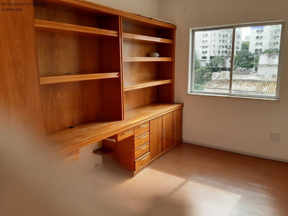 Imagem Imóvel com 3 Quartos à Venda, 110 m² em Rio Vermelho - Salvador Imagem Imóvel com 3 Quartos à Venda, 110 m² em Rio Vermelho - Salvador