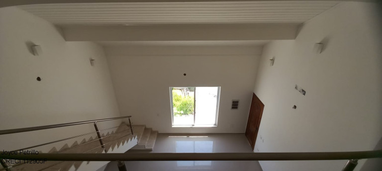 Imagem Sobrado com 3 Quartos à Venda,  em Sambura - Peruíbe